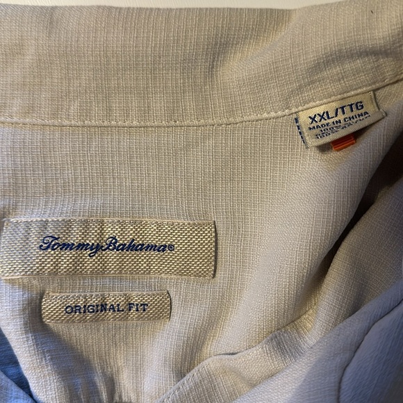 Tommy Bahama XXL shirt Good used condition. - Picture 3 of 3